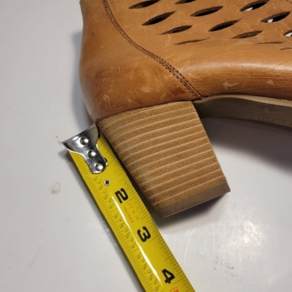 Paul Green Bali Brown Bootie Block Heel Lace Up Cut Out Detail US 9/UK 6.5 - Picture 8 of 10